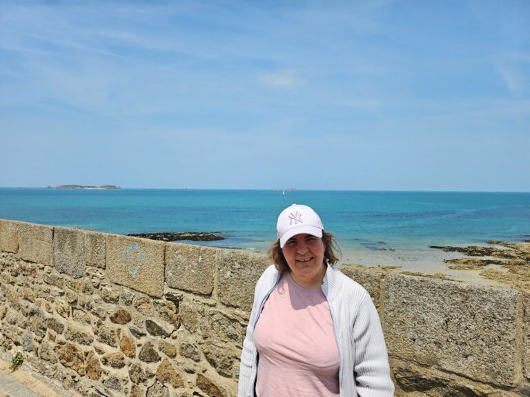 Personne devant la mer