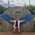 photo d'une personne sur une animation de parrot world