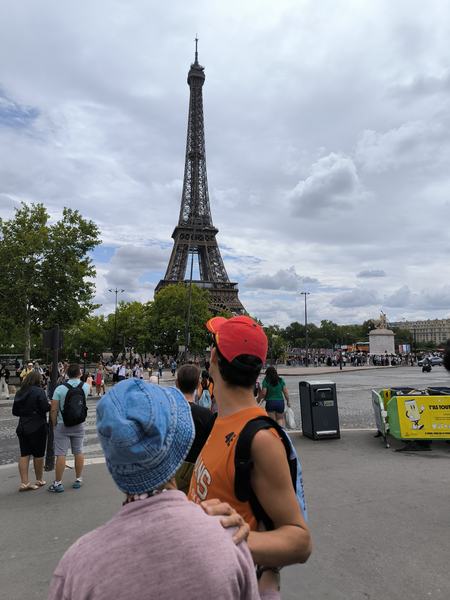 tour eiffel lors d'une sortie à paris